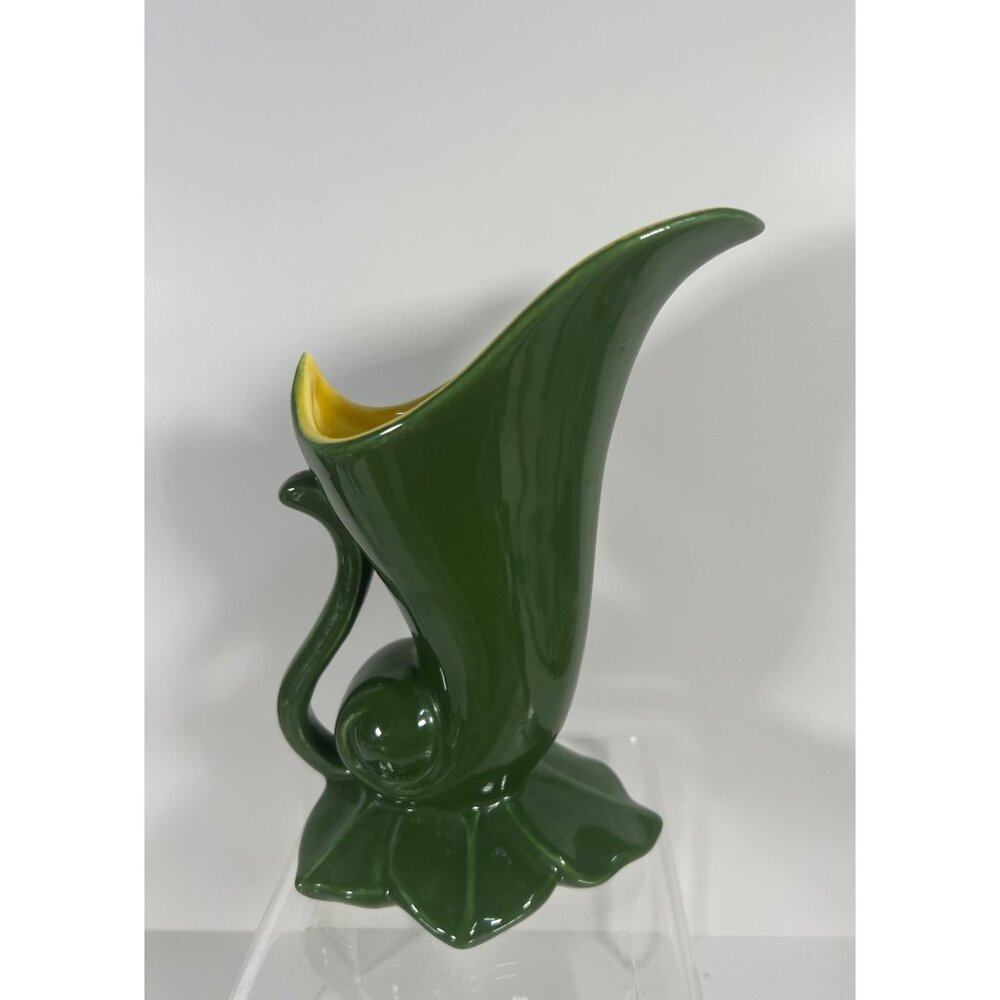 Red Wing Pottery Green & Yellow Cornucopia Vase Vintage 1940s